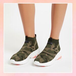 Nine West Sneakers Size- 8.5